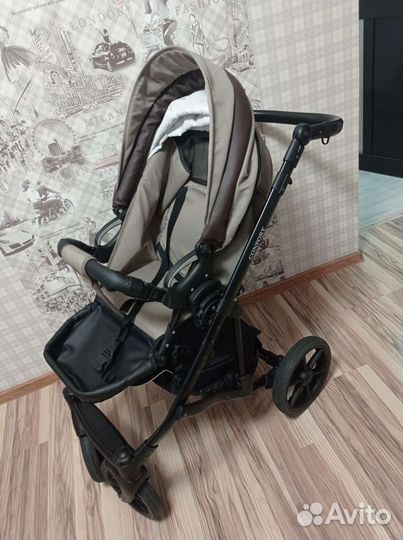 Коляска 2 в 1 Pituso Confort