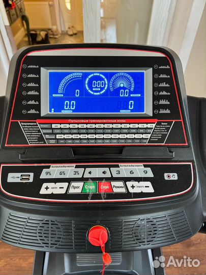 Беговая дорожка электрическая CardioPower T30