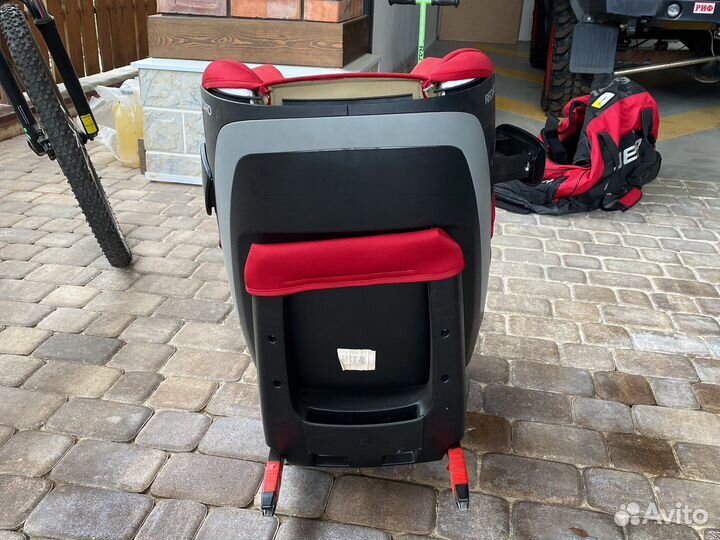 Детское кресло recaro zero 1