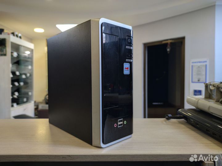 Корпус Minitower Inwin BM643 Mini-DTX 160 Вт
