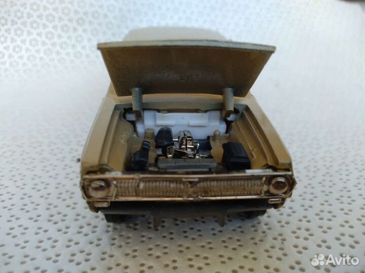 Модель автомобиля Волга Газ-24