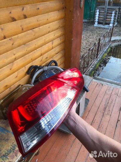 Фара задняя правая kia rio 3