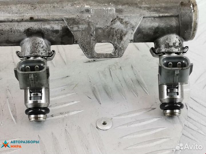 Форсунка Volkswagen Golf 3 2000 036906031G