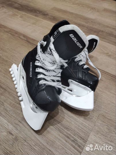 Детские хоккейные коньки bauer supreme y8
