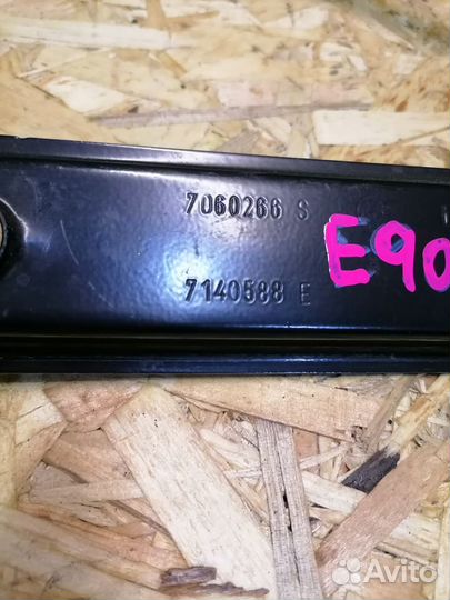 Стеклоподъемник передний правый BMW 3 E90