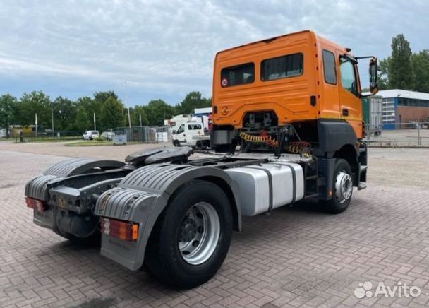 Pазбираем грузовик Mercedes-Benz Axor mpii 2004-20