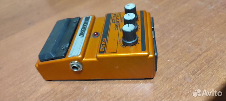 Педаль для гитары