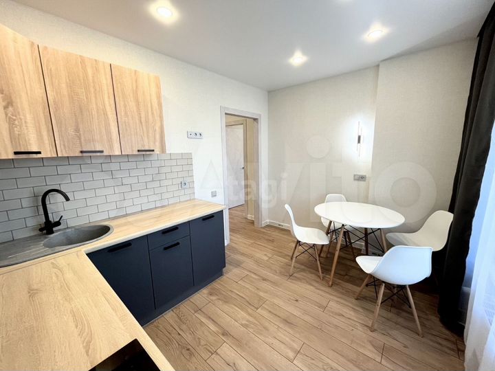 2-к. квартира, 48,3 м², 17/17 эт.