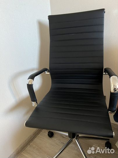 Кресло офисное