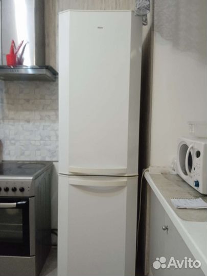 Холодильник бу (ханза)