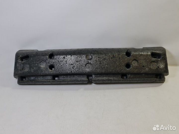 Абсорбер бампера передний Mercedes-Benz C-Class