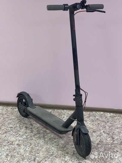 Электросамокат xiaomi m365