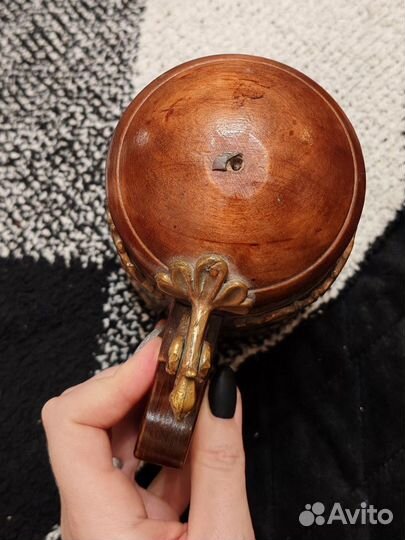 Пивная деревянная кружка