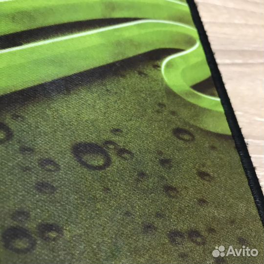 Игровой коврик Razer (245 на 355 мм)