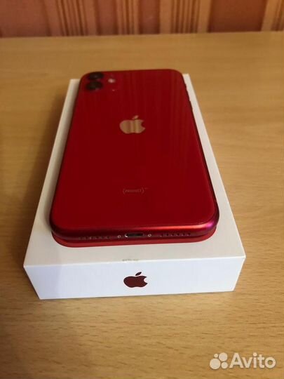 Телефон iPhone 11 red 64