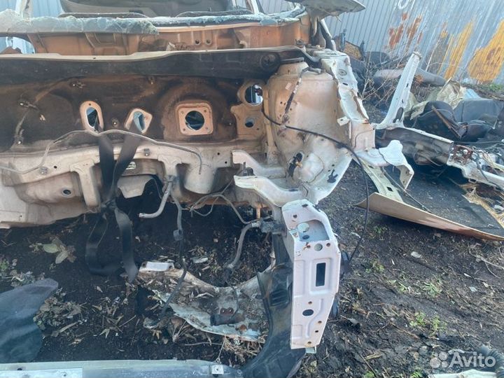 Лонжерон (четверть) передний левый Hyundai Solaris