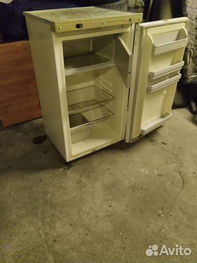 Холодильный шкаф бу