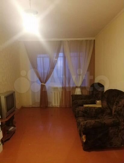 3-к. квартира, 57 м², 1/2 эт.