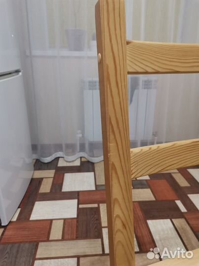 Стулья кухонные деревянные