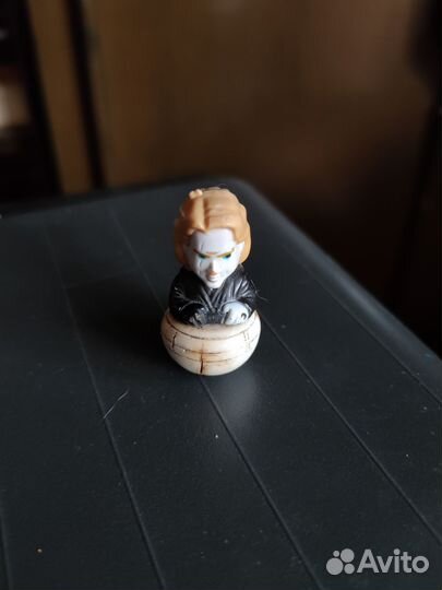 Фигурка из 