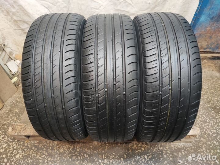 Viatti Strada Asimmetrico V-130 215/55 R17 94V