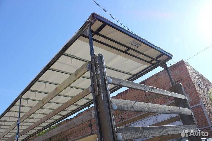 Сдвижная крыша на полуприцеп