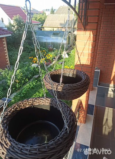 Кашпо подвесное