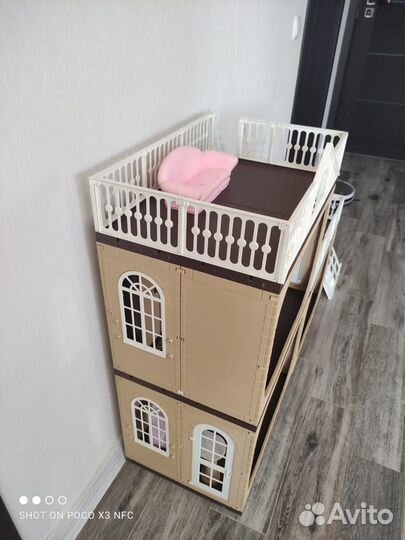 Домик кукольный