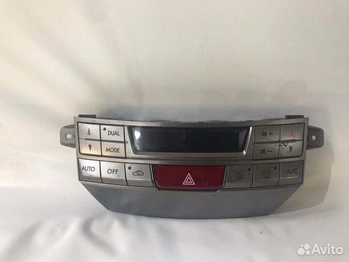 Переключатель отопителя Subaru Legacy 72311AJ03A