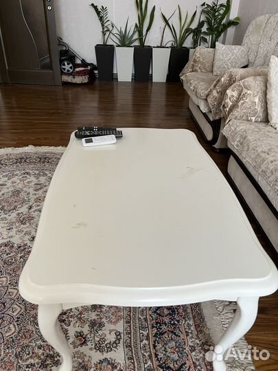 Рродам журнвльный стол