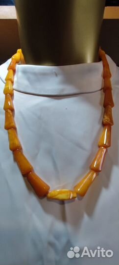 Бусы из пейзажного янтаря СССР