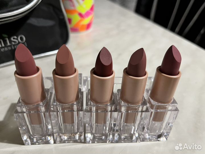 Матовая помада