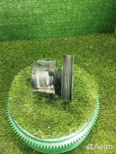 Насос гур Рено Логан