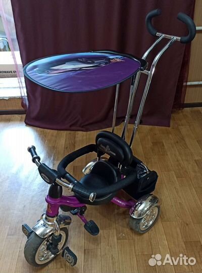 Детский трехколесный велосипед с ручкой