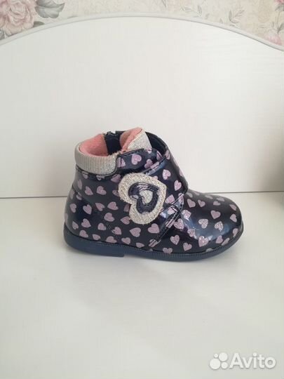 Ботинки для девочки