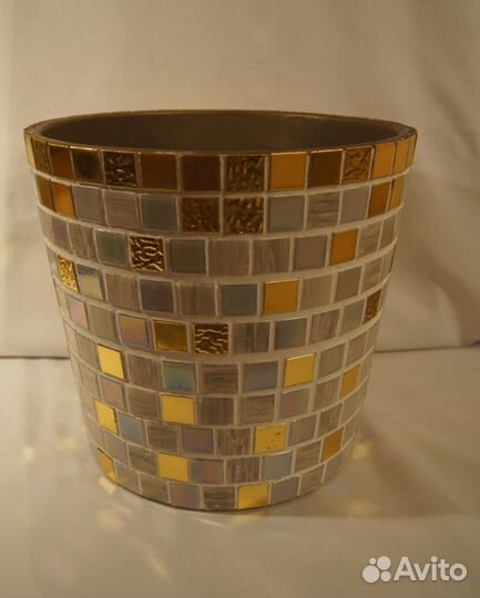 Вазон для цветов из мозаики
