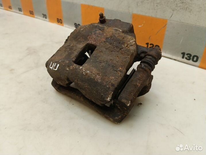 Суппорт передний правый Nissan Almera N16 1.8 2001