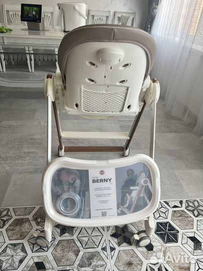 Стульчик для кормления happy baby berny v2