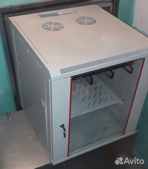 Шкаф телекоммуникационный настенный 19 12u 600х600