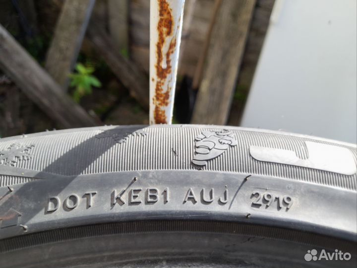 Jinyu YW52 215/55 R16 97H