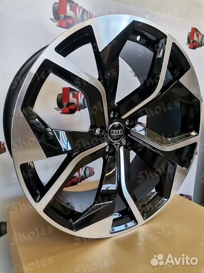 Кованые диски Audi Q7 Q8 R22