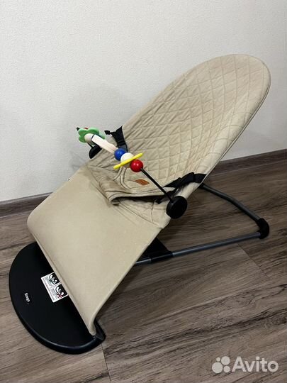 Шезлонг детский