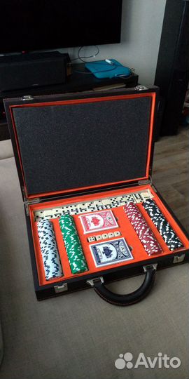 Покерный набор 200 фишек