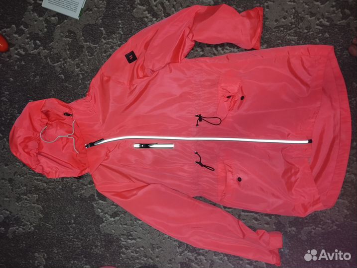 Ветровка женская 46