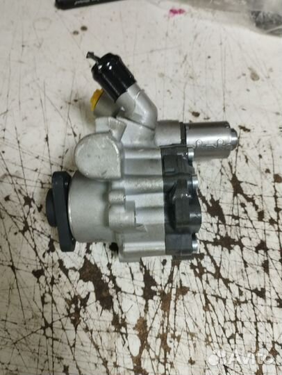 Насос гур Audi Q5 Ауди VW Touareg