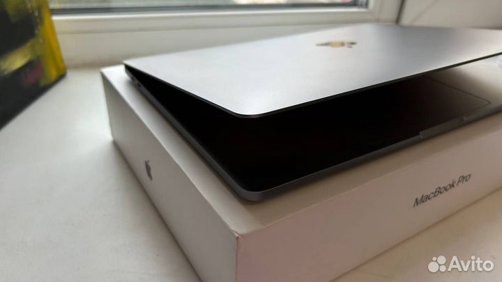 MacBook Pro 13 2020 M1 ростест