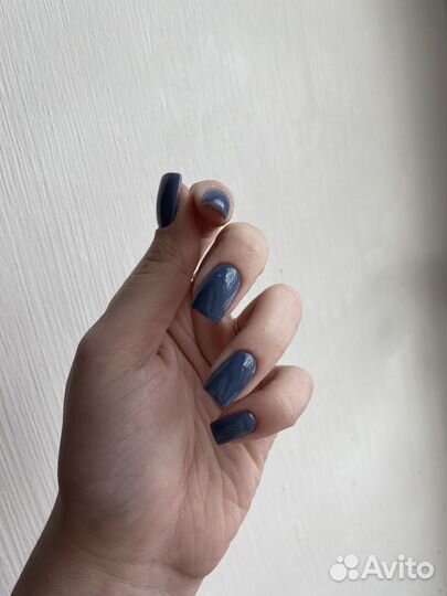 Модель на маникюр