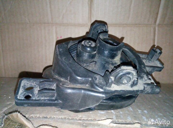 Фара противотуманная левая Hyundai Ix35