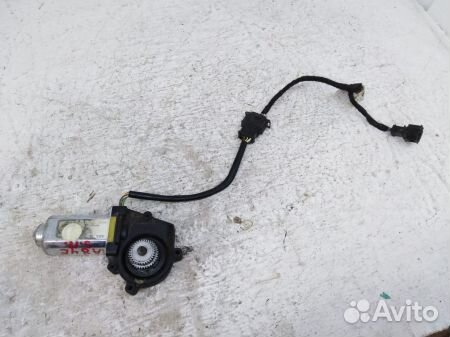 Моторчик шторки двери Ауди