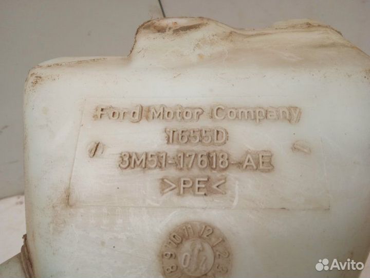 Бачок омывателя лобового стекла Ford Focus 2